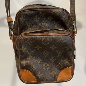 Louis Vuitton Crossbody